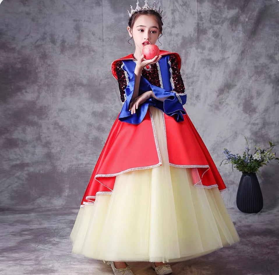 Children's Halloween costume ;Girls long-sleeved Snow White Dress