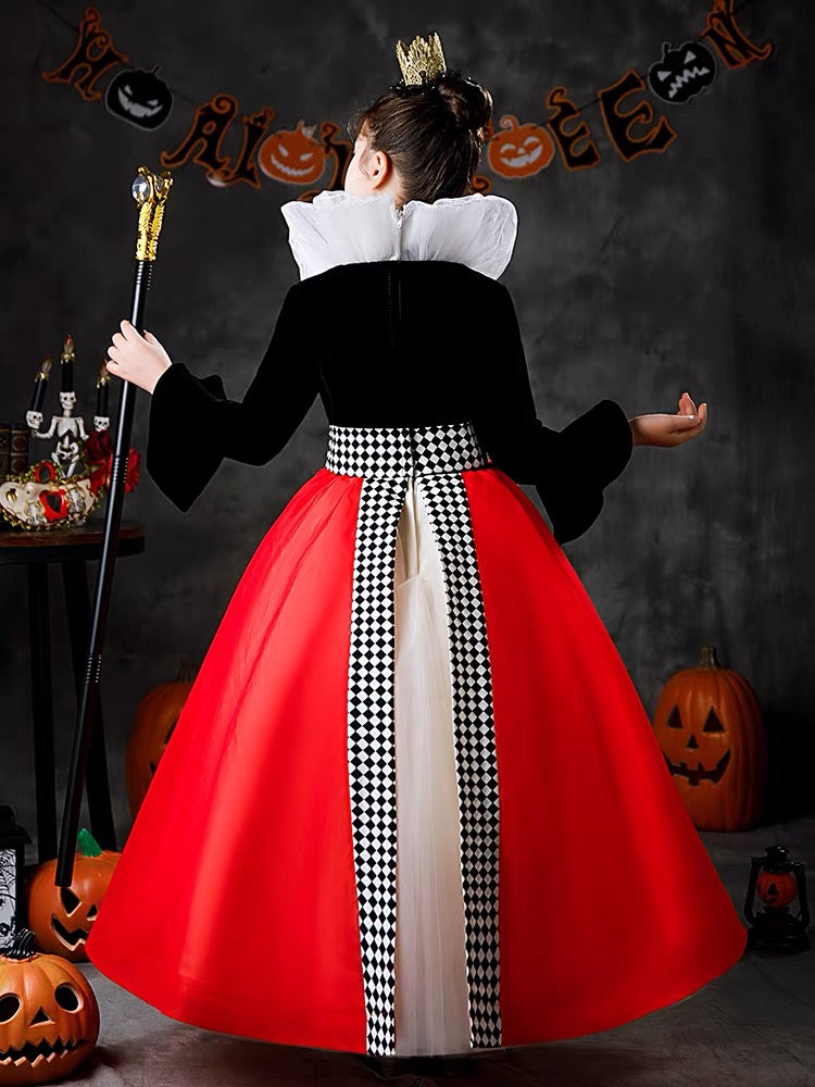 Halloween children's costume; Girl Costume as Queen of Hearts